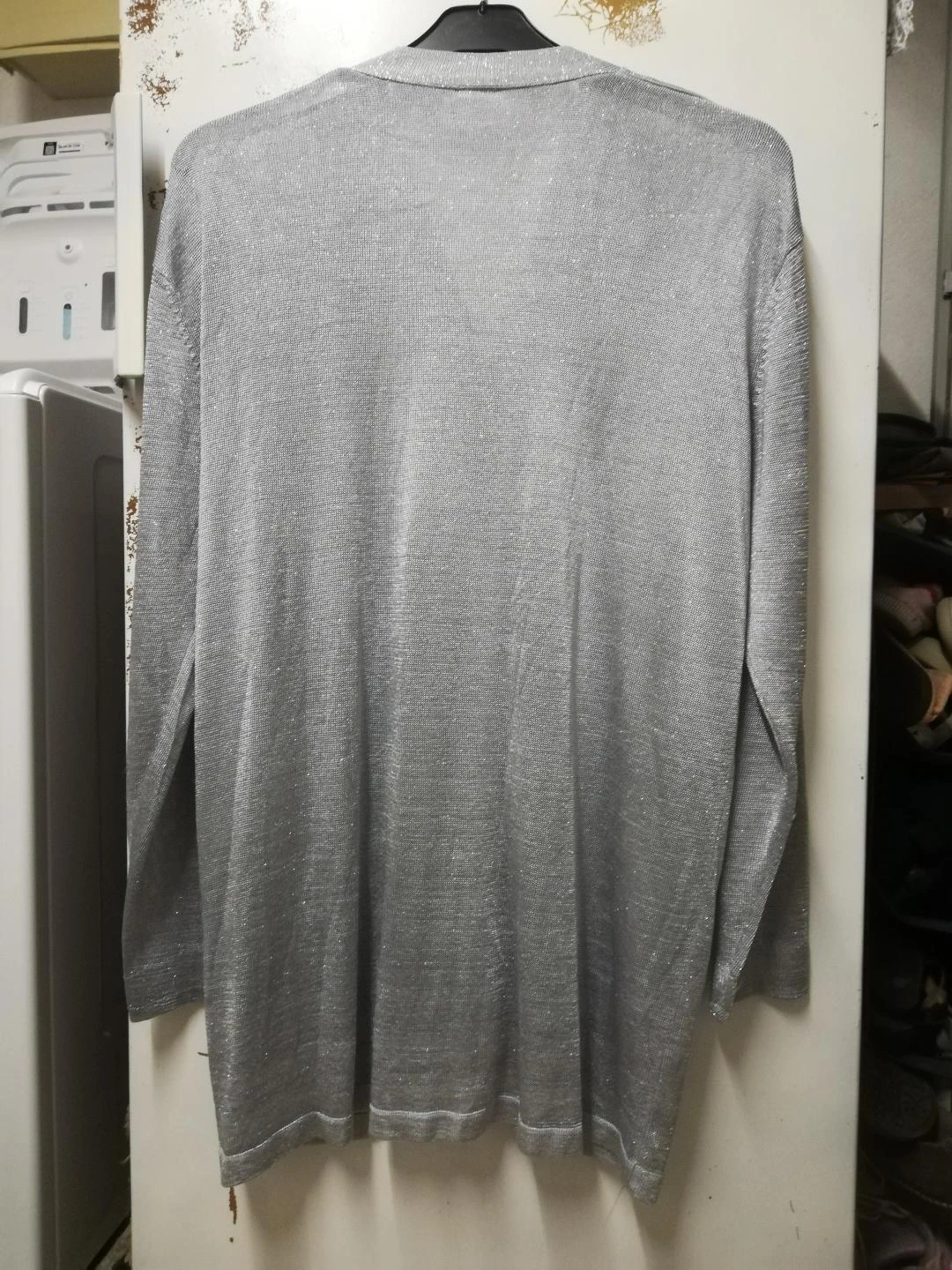 Lichte zilvergrijze vest met lange mouwen maat EUR T.XXL (onvolkomenheden) – photo 10